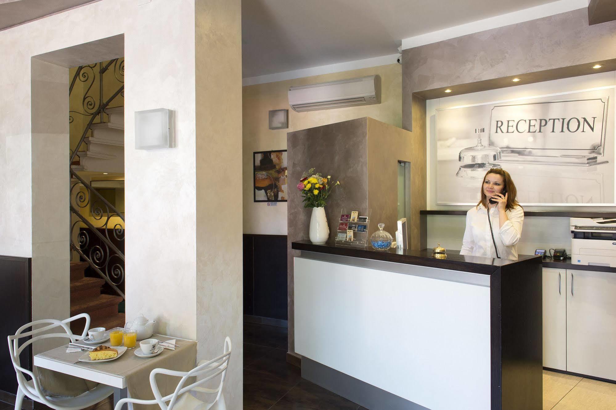 Hotel Delizia Milano Ngoại thất bức ảnh